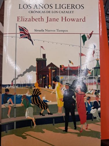 Portada del libro de LOS AÑOS LIGEROS CRONICAS DE LOS CAZALET 